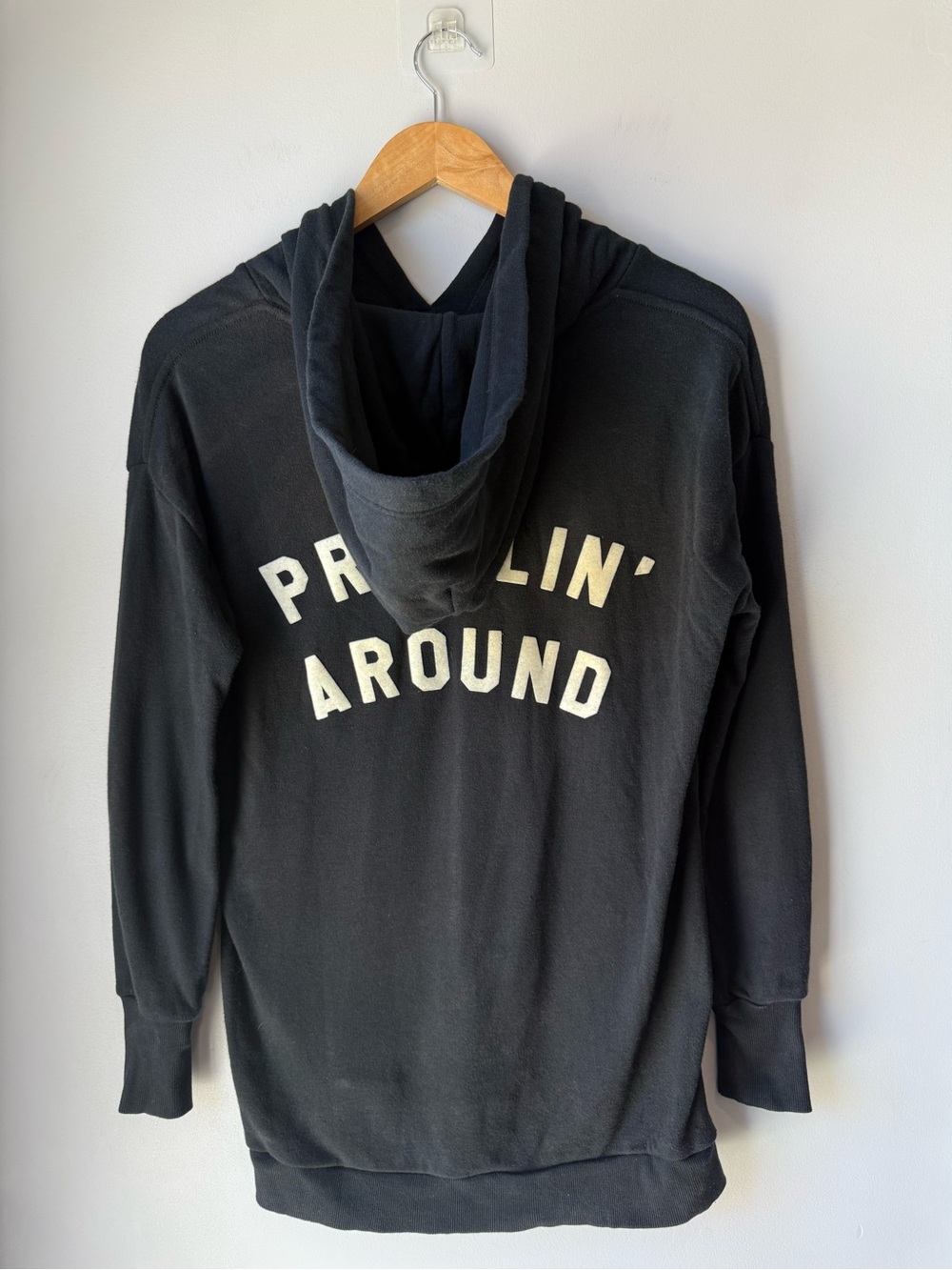 Wildfox "Prowlin' Around" Black Hoodie - Picture 2 of 6